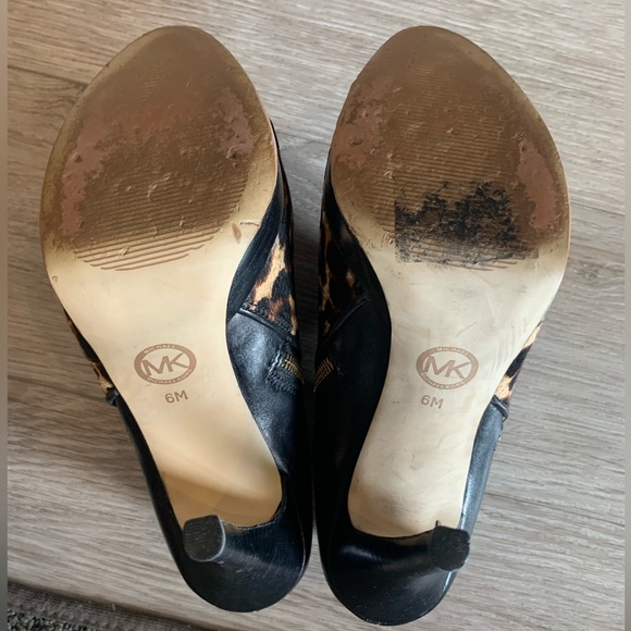 Michael Kors Collection leopard-print calf hair ankle booties - Picture 3 of 3